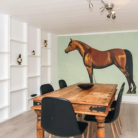 Charming Retreat In - By Traum بيت للعطل