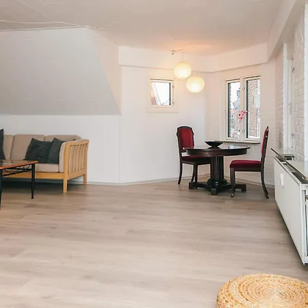 Charming Retreat In Σπίτι διακοπών *