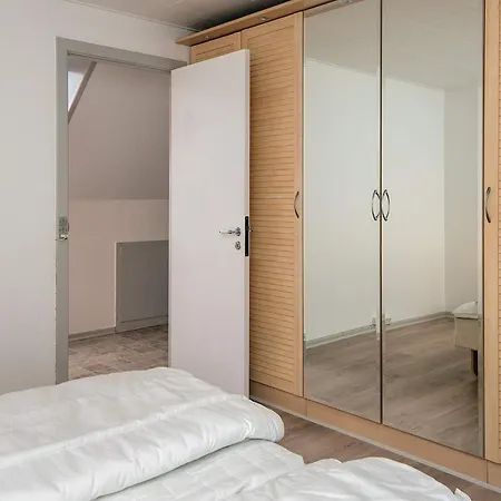بيت للعطل Charming Retreat In *